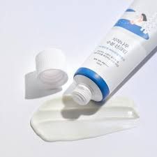 Сонцезахисний крем SPF50 PA++++ ROUND LAB Birch Juice Moisturizing Sunscreen 449 фото