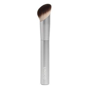 Скошенная кисть для румян UNICO brush blush&contouring 1196 фото