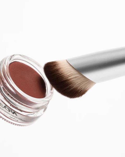 Скошений пензлик для румян UNICO brush blush&contouring 1196 фото