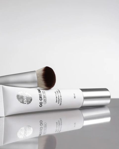 Кисть для бесшовного нанесения тональной основы UNICO MAKEUP BRUSH Flawless Foundation 2562 фото