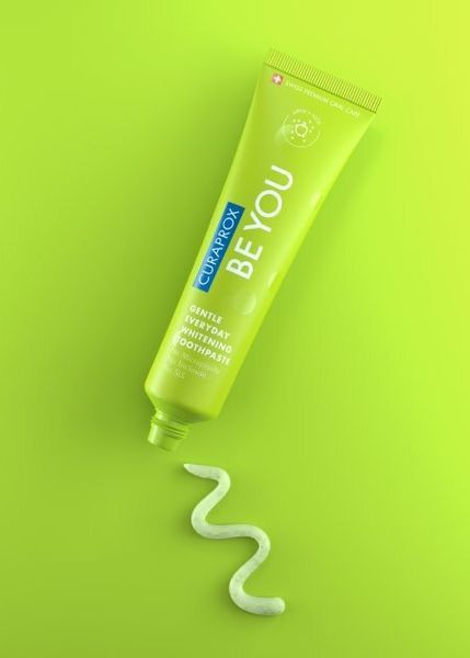 Curaprox Освітлююча зубна паста салатового кольору, 60 мл., RDA - 50 Be You Green Яблуко & Алое 2463 фото