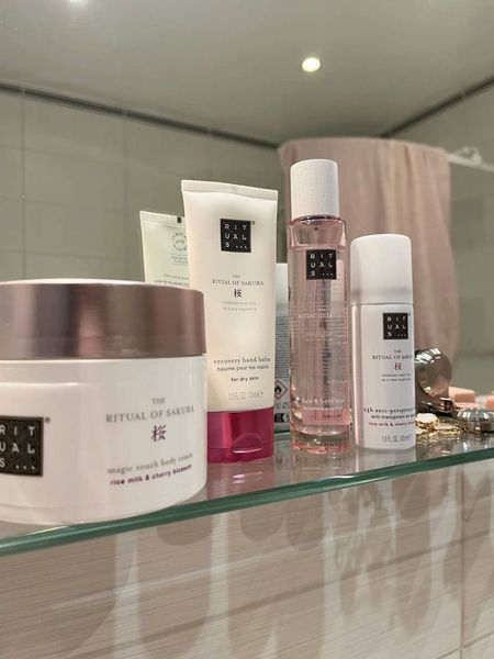 Крем для тіла Sakura Rituals 220 ml  470 фото