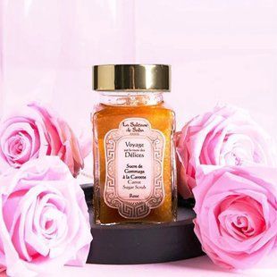 Скраб для тела сахарный с ароматом розы Sugar Body Scrub Rose La Sultane De Saba 2550 фото