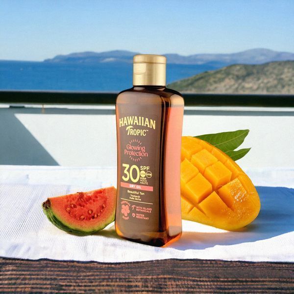 Суха олійка для засмаги SPF 30 Hawaiian Tropic Glowing Protection Dry Oil 100 мл 2621 фото