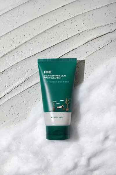 ROUND LAB Pine Cica Deep Pore Clay Mask Cleanser, 150 ml Глиняна маска-пінка для вмивання з екстрактом голок сосни 2523 фото
