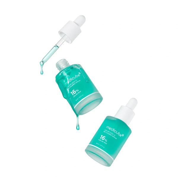 Успокаивающая сыворотка с азелаиновой кислотой 16% MEDICUBE Azelaic Acid 16 BB Calming Serum 30 мл 2733 фото